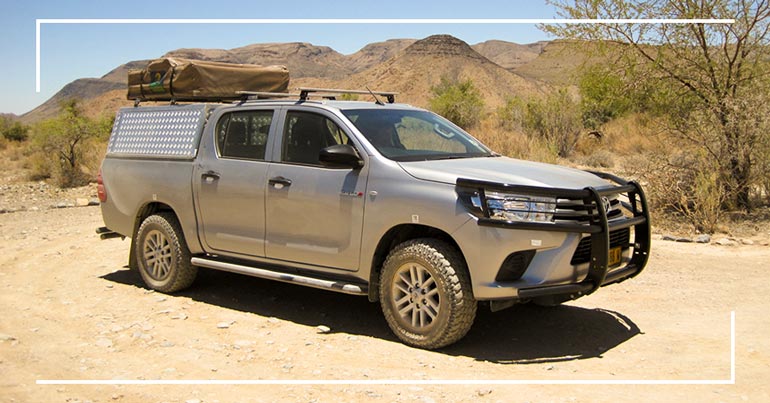 Autohuur-Namibie-Toyota-Hilux-2-4TD-4X4-Double-Cab-Camping-2-pax-04
